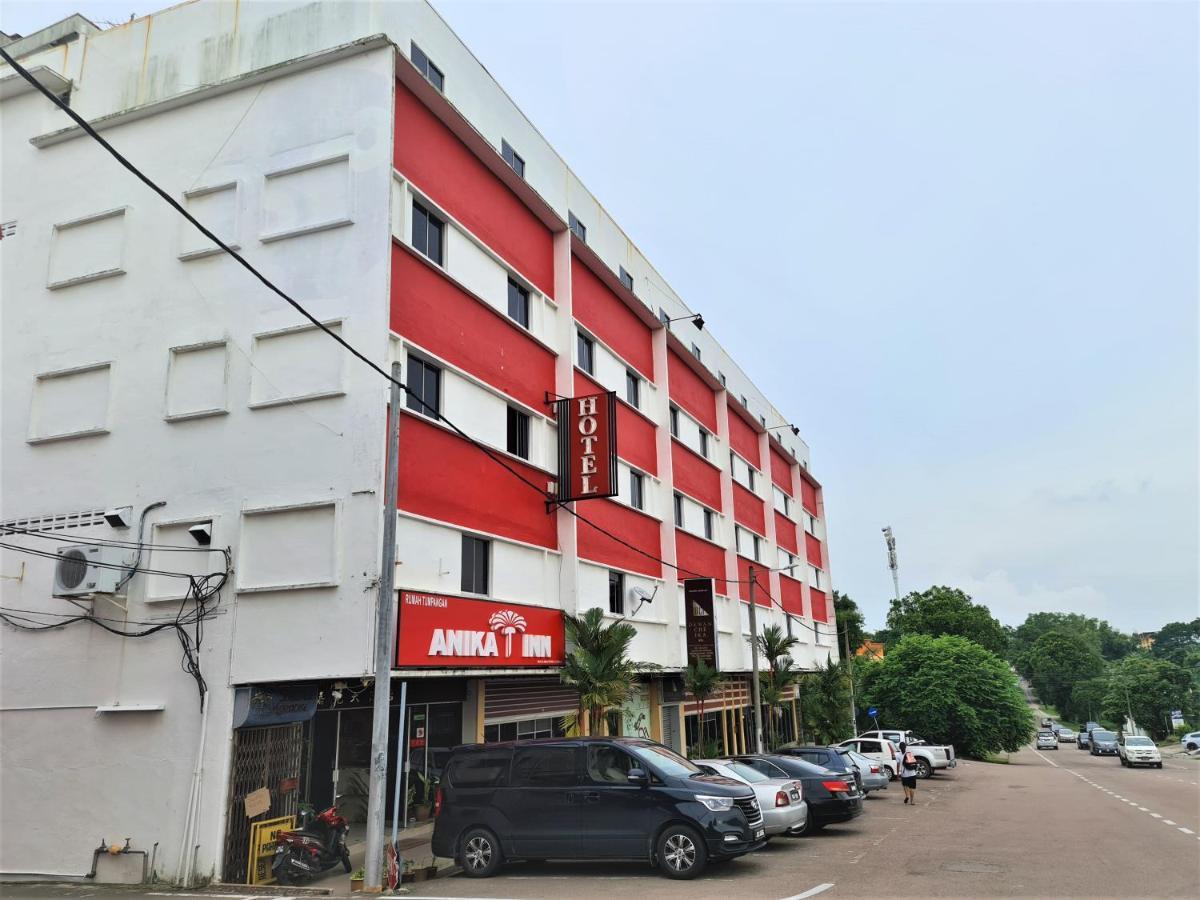 Anika Inn - Keluang Luaran gambar