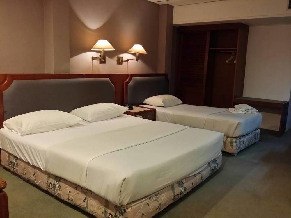 Anika Inn - Keluang Luaran gambar