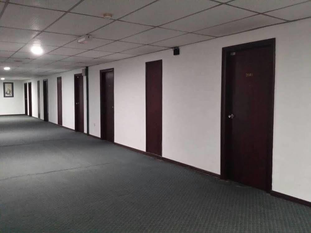 Anika Inn - Keluang Luaran gambar