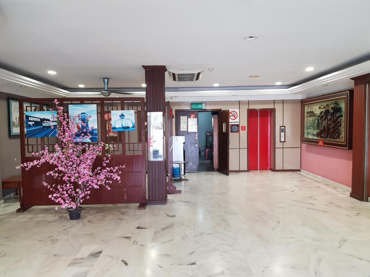 Anika Inn - Keluang Luaran gambar